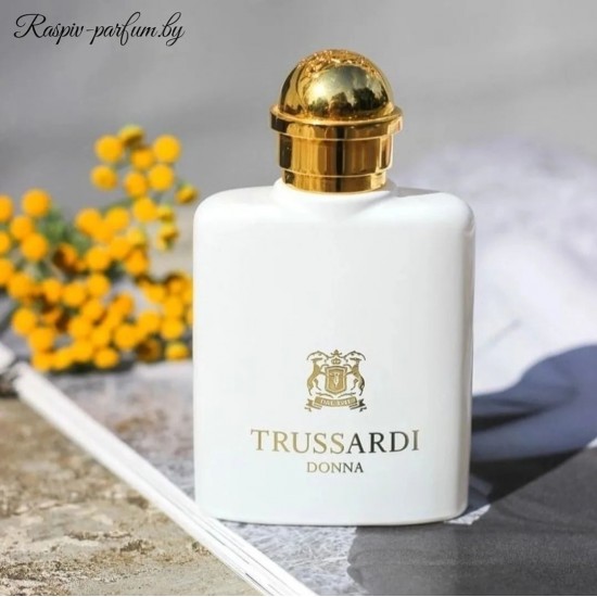 Trussardi Donna Trussardi 2011 edp Остаток во флаконе 40 мл, тестер без крышки